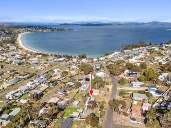 7 Falcon Street, Primrose Sands, Tas 7173