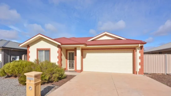 7 Fitzgerald Avenue, Whyalla Jenkins, SA 5609