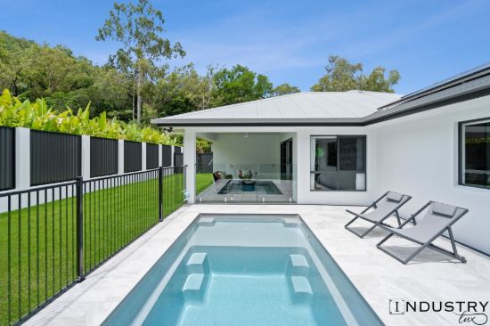 7 Flow Close, Trinity Beach, Qld 4879