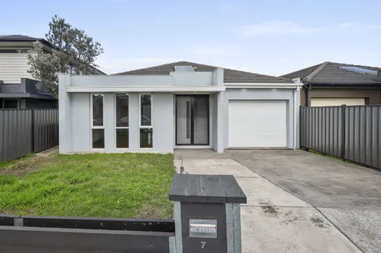 7 Gammage Boulevard, Epping, Vic 3076