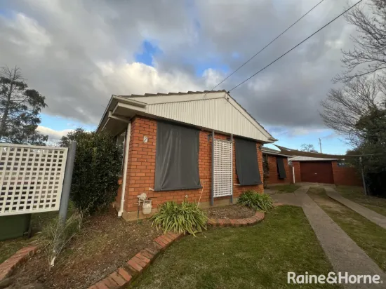 7 Gemini Place, Orange, NSW 2800