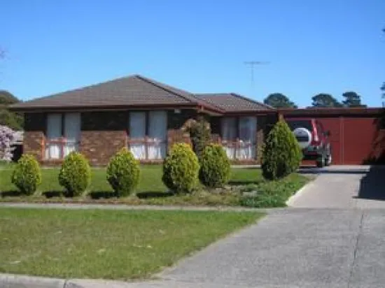 7 Girvan Circuit, Endeavour Hills, Vic 3802