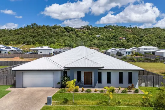 7 Gladesville Street, Jensen, Qld 4818