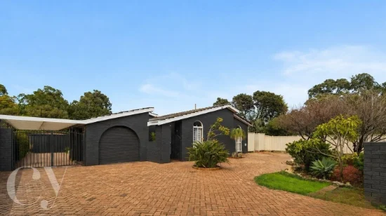 7 Glyde Road, Lesmurdie, WA 6076