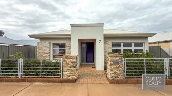 7 Godfrey Way, Byford, WA 6122