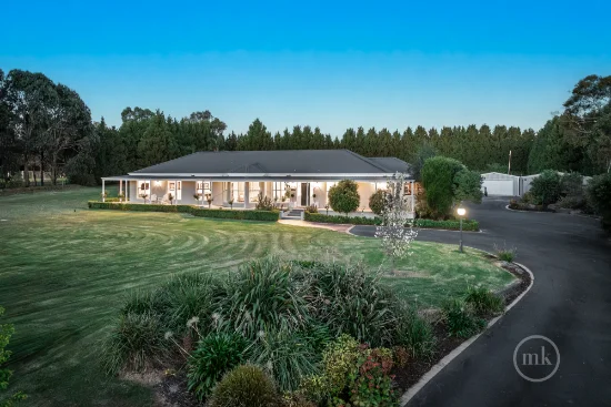 7 Golf Links Drive, Yarrambat, Vic 3091