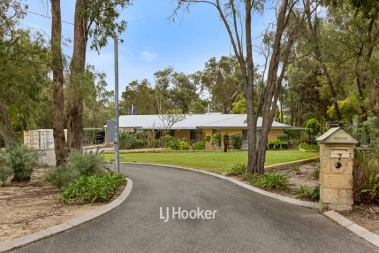 7 Green Way, Leschenault, WA 6233