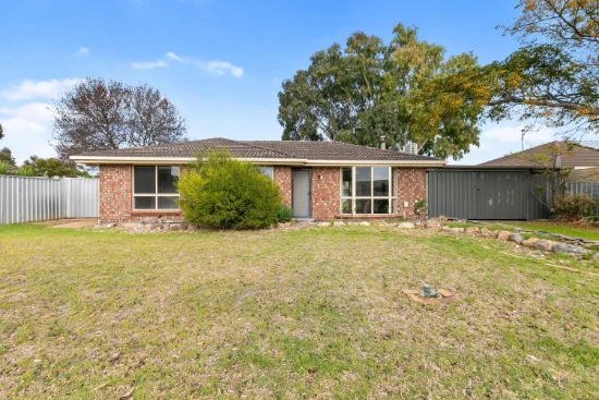 7 Greenlees Parade, Aldinga Beach, SA 5173