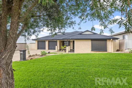 7 Greenway Street, Lloyd, NSW 2650