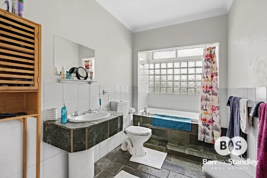 7 Hakea Crescent, South Bunbury, WA 6230-Image