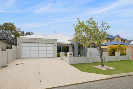 7 Hamelin Drive, Lake Coogee, WA 6166