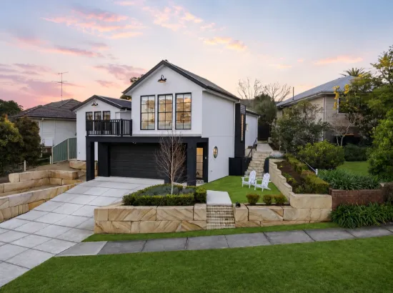 7 Hawkey Crescent, Camden, NSW 2570
