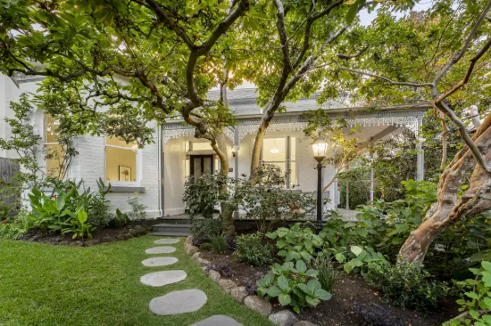 7 Hawksburn Road, South Yarra, Vic 3141