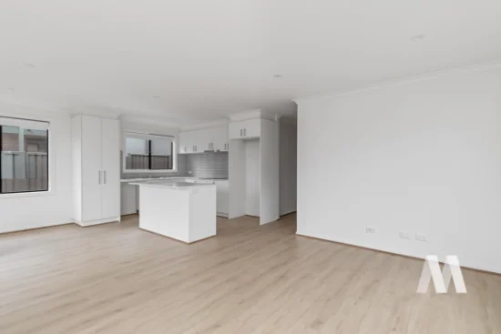 7 Headrig Circuit, Pakenham, Vic 3810