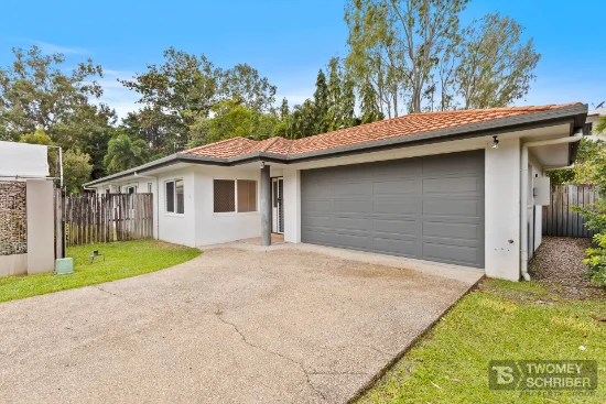 7 Helsdon Close, Clifton Beach, Qld 4879