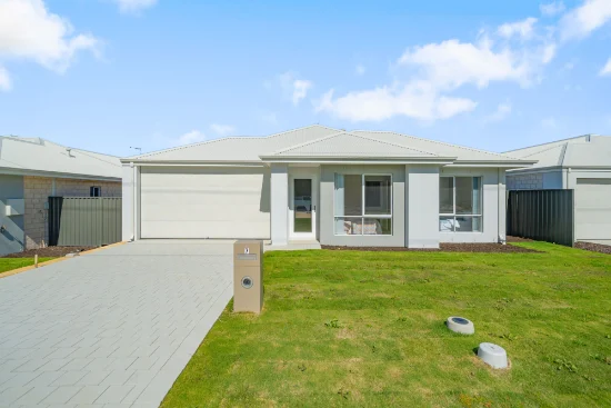 7 Hidcote Road, Lakelands, WA 6180