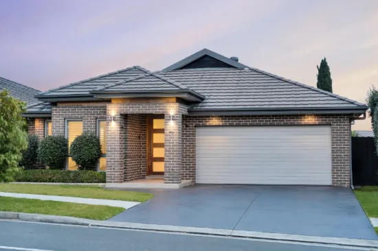 7 Higgins Avenue, Elderslie, NSW 2570