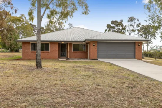 7 Highview Street, Meringandan West, Qld 4352