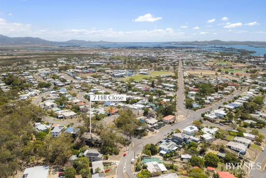 7 Hill Crescent, West Gladstone, Qld 4680