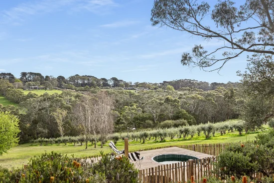 7 Hillcrest Road, Shoreham, Vic 3916