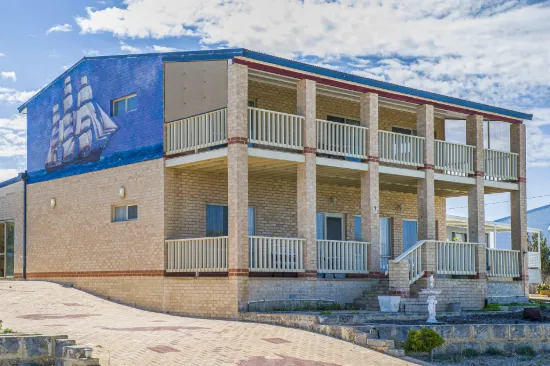 7 Hinchcliffe Road, Lancelin, WA 6044