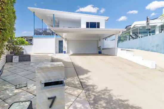 7 Horizon Court, Nikenbah, Qld 4655