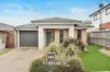 7 Hut Road, Clyde North, Vic 3978