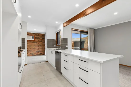 7 Kees Road, Lara VIC 3212 - For Rent