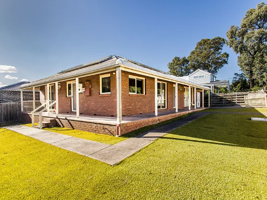 7 Kenneth Road, Bayswater, Vic 3153 - For Rent