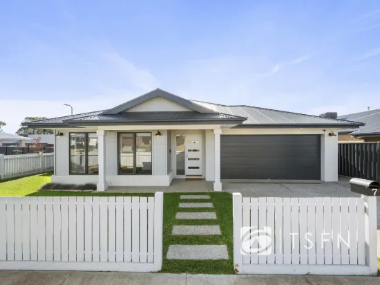 7 Kingsley Promenade, Huntly, Vic 3551