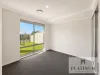 7 Kingston Drive, Australind, WA 6233-Image