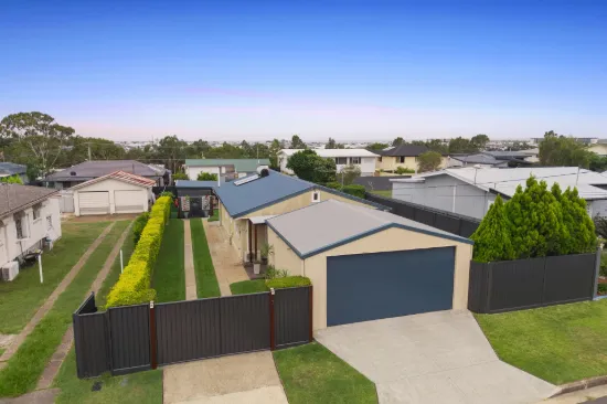7 Kurumba Street, Kippa-Ring, Qld 4021