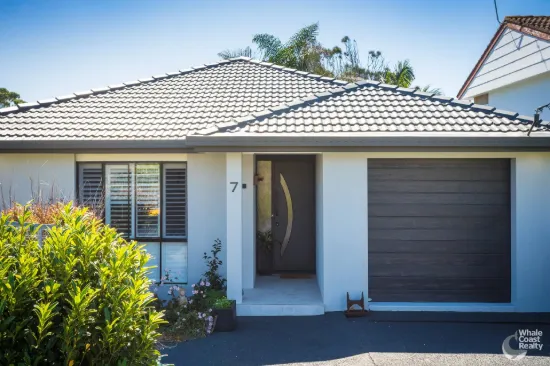 7 Lakeside Drive, Kianga, NSW 2546