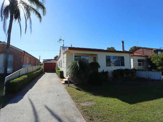 7 Latham Avenue, Harrington, NSW 2427