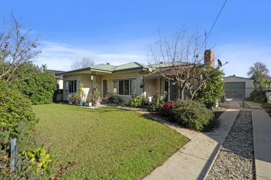 7 Lawrence Street, Myrtleford, Vic 3737