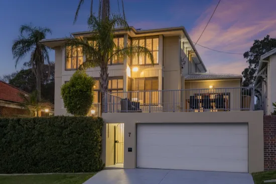 7 Lemnos Parade, The Hill, NSW 2300