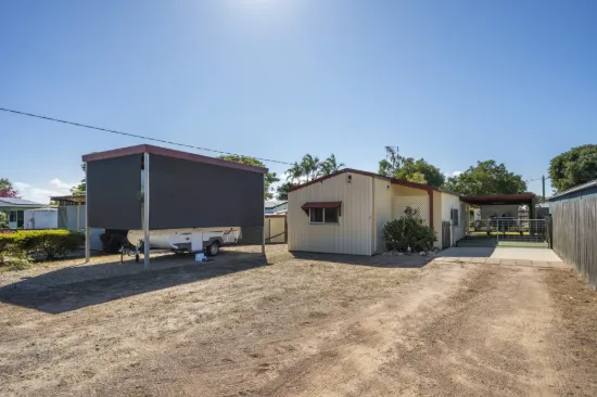 7 Lennig Place, Nome, Qld 4816