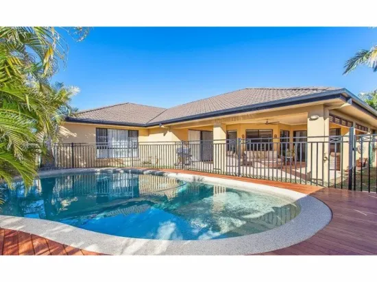 7 Lightwood Place, Sinnamon Park, Qld 4073