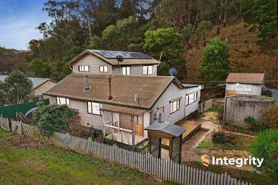 7 Long Gully Rd, Flowerdale, Vic 3717