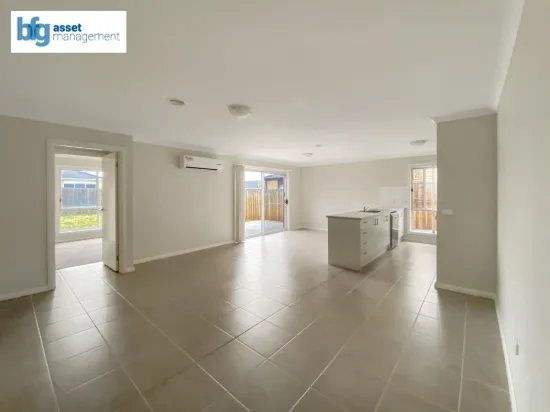 7 Lores Drive, Brookfield, Vic 3338