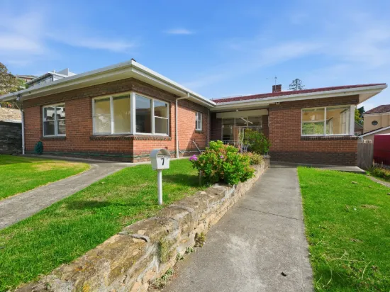 7 Lyndhurst Avenue, North Hobart, Tas 7000