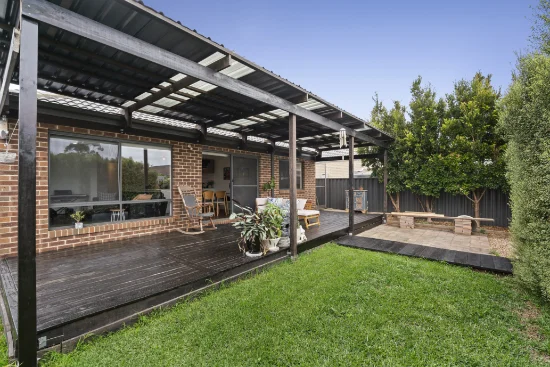 7 Mantello Drive, Werribee, Vic 3030