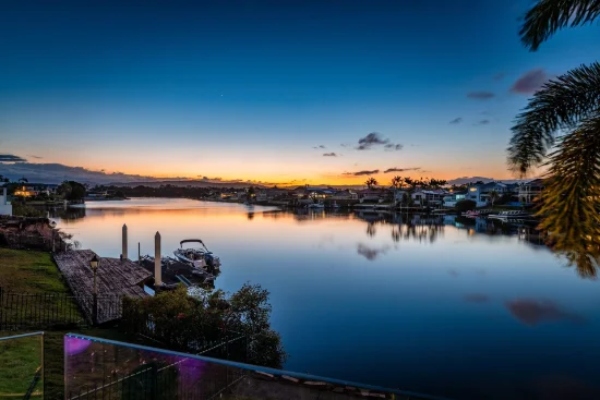 7 Martinique Way, Clear Island Waters, Qld 4226