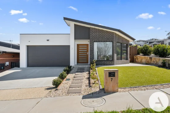 7 Mayes Street, Taylor, ACT 2913