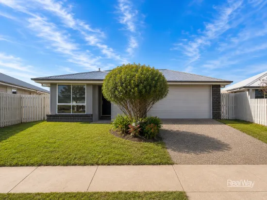 7 McDonaugh Drive, Highfields, Qld 4352