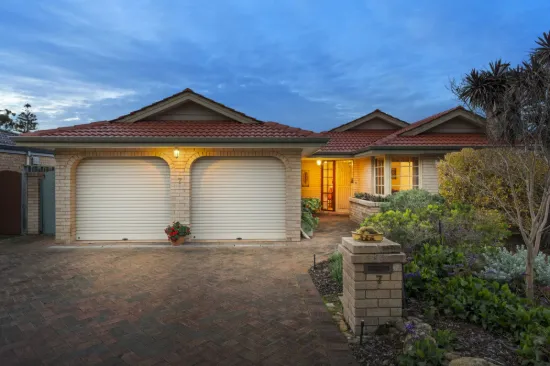 7 Mead Grove, Floreat, WA 6014