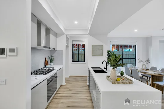 7 Mercury Avenue, Fraser Rise, Vic 3336-Image