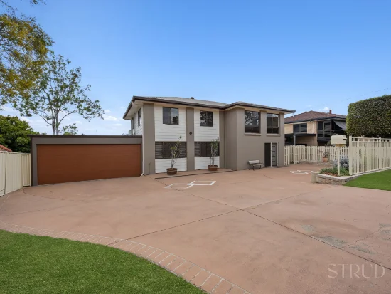 7 Merritt Street, Flinders View, Qld 4305 - For Sale