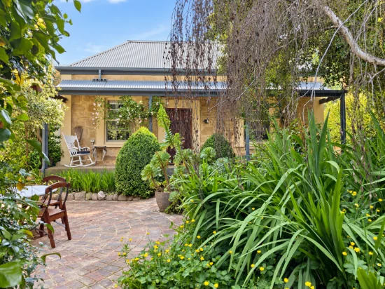 7 Milford Avenue, Stirling, SA 5152