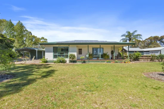 7 Mitchell Avenue, Invergordon, Vic 3636